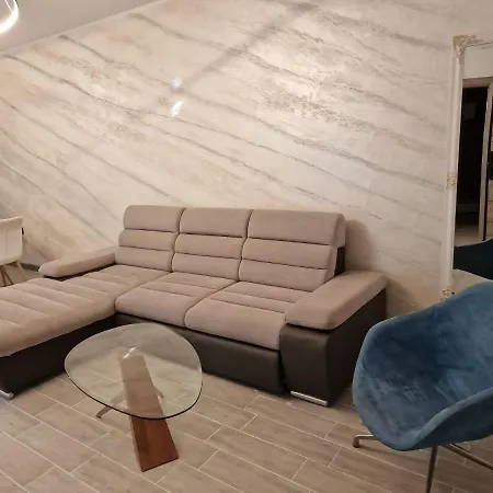 Apartment Livia *